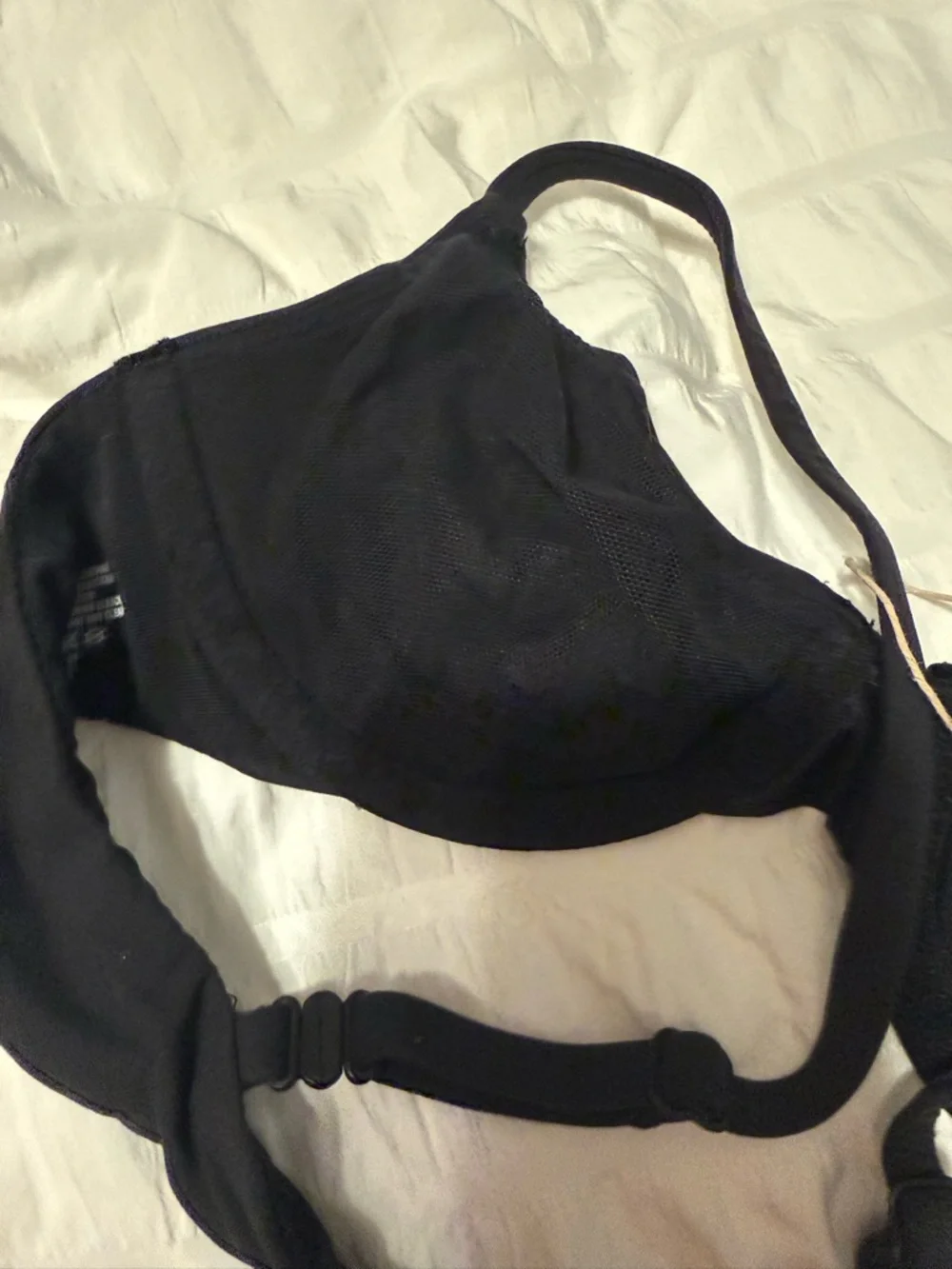 SKIMS Black Molded Underwire Bra - Picture 4 of 4